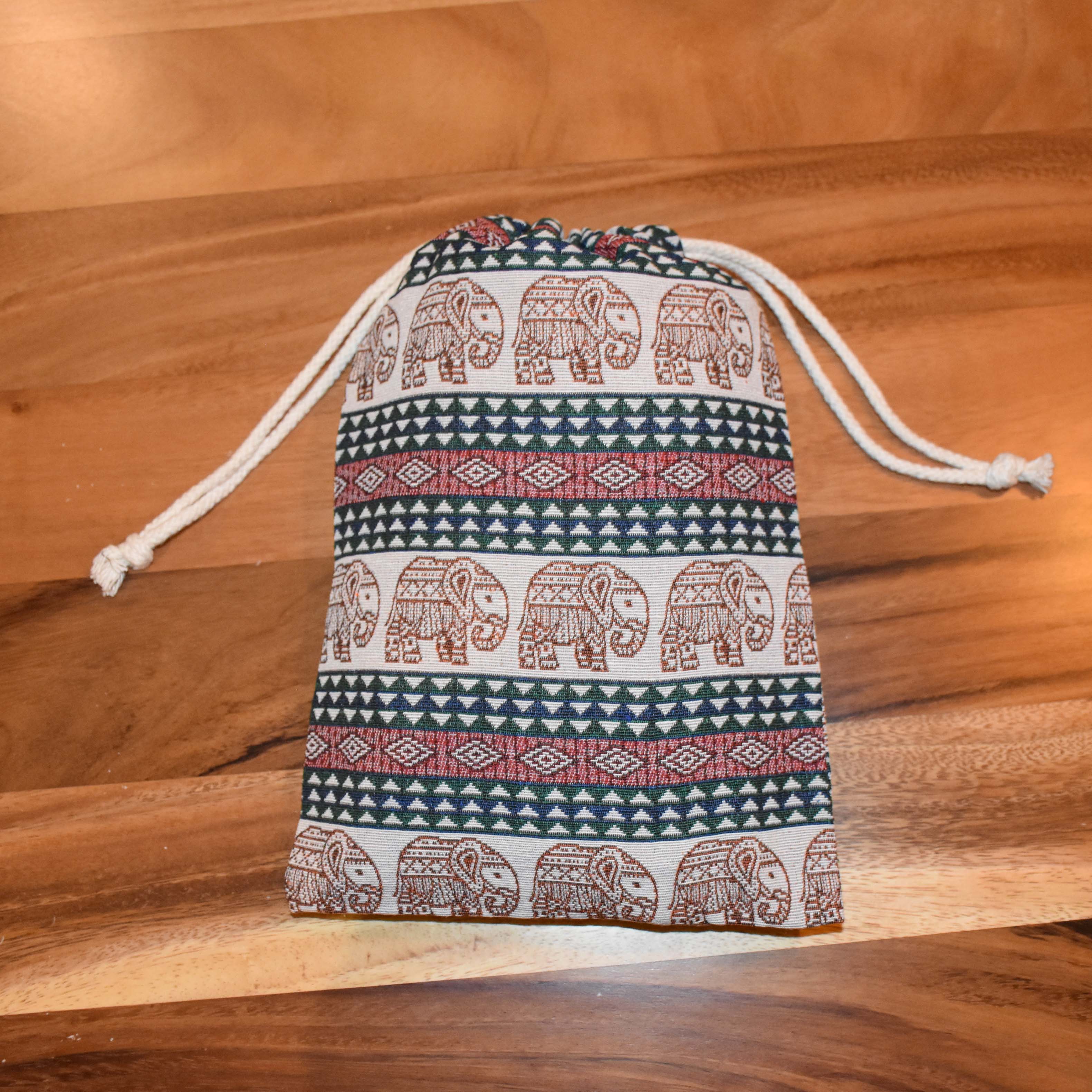 SELVA TRAVEL BAG Elepanta Travel Bags - Buy Today Elephant Pants Jewelry And Bohemian Clothes Handmade In Thailand Help To Save The Elephants FairTrade And Vegan