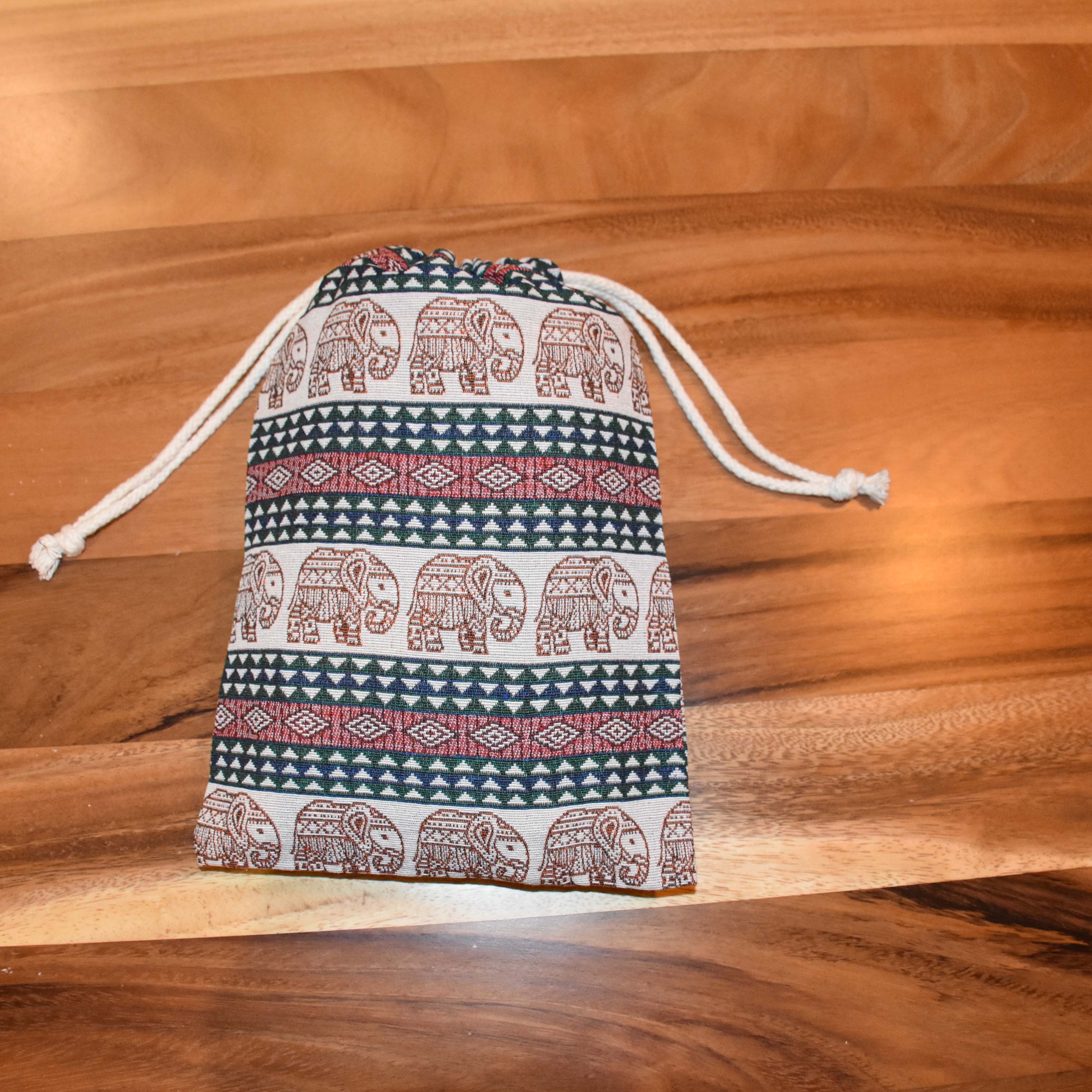 SELVA TRAVEL BAG Elepanta Travel Bags - Buy Today Elephant Pants Jewelry And Bohemian Clothes Handmade In Thailand Help To Save The Elephants FairTrade And Vegan