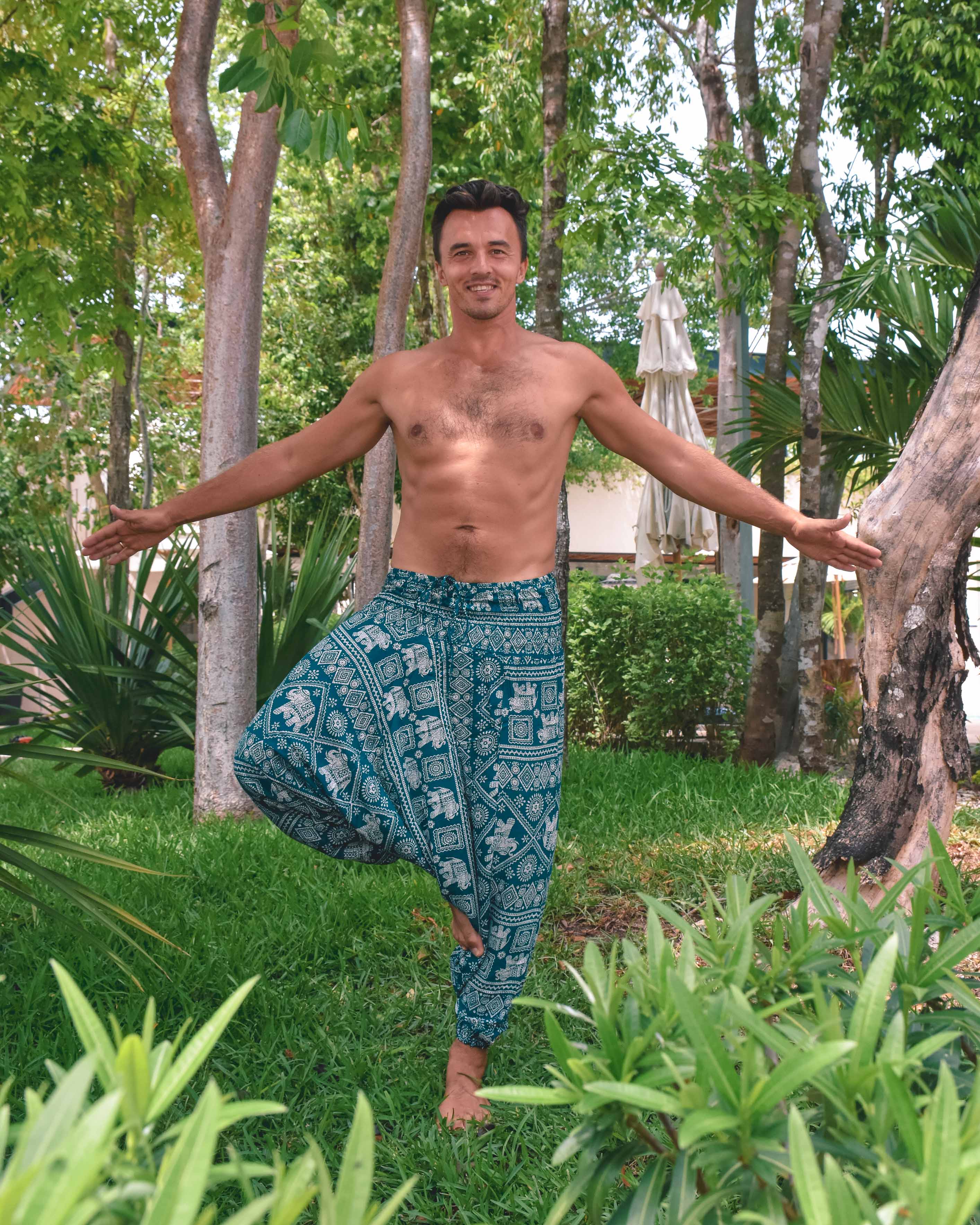 AGRA YOGA PANTS Elepanta Aladdin Pants - Buy Today Elephant Pants Jewelry And Bohemian Clothes Handmade In Thailand Help To Save The Elephants FairTrade And Vegan