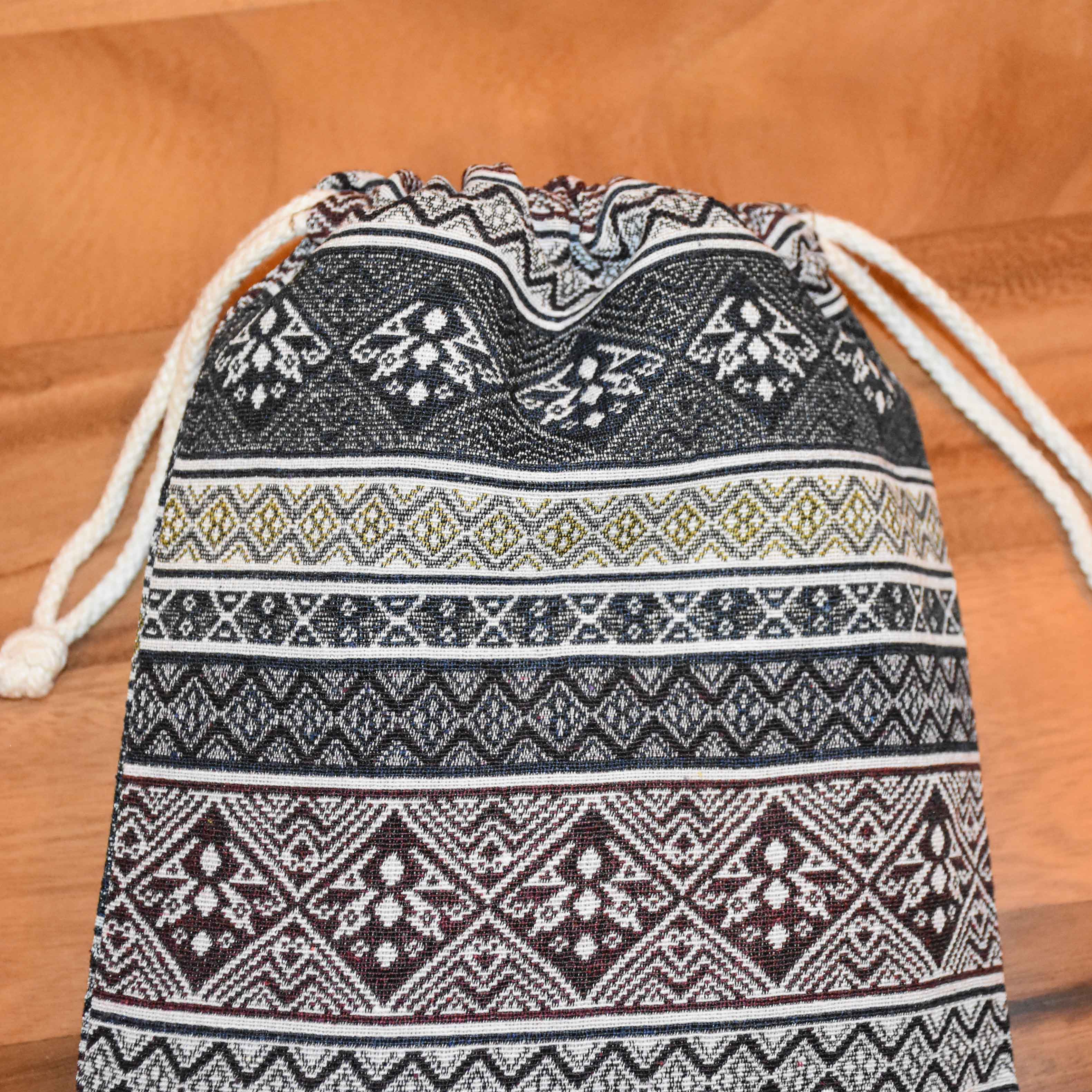 ZAYED TRAVEL BAG Elepanta Travel Bags - Buy Today Elephant Pants Jewelry And Bohemian Clothes Handmade In Thailand Help To Save The Elephants FairTrade And Vegan