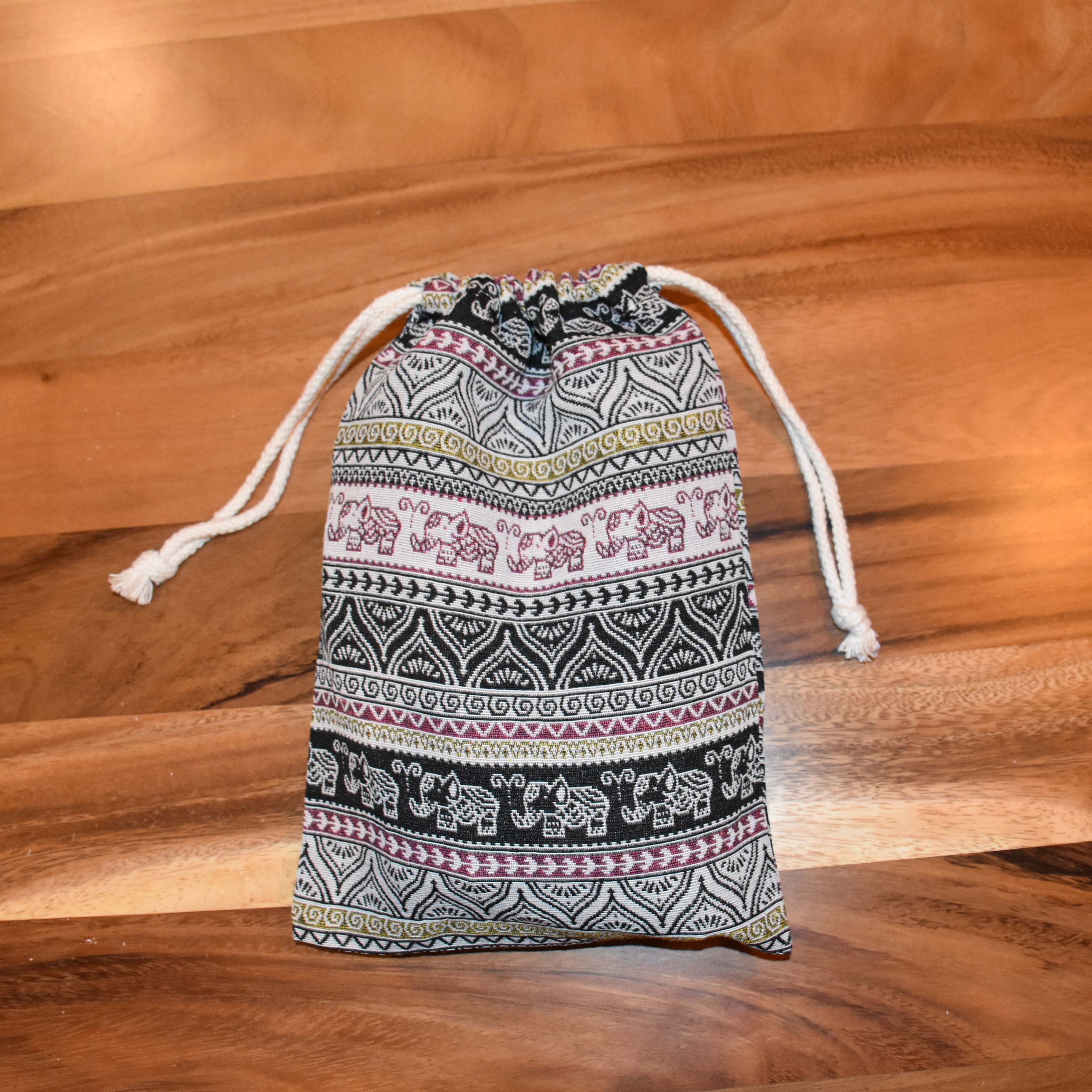 IBRA TRAVEL BAG Elepanta Travel Bags - Buy Today Elephant Pants Jewelry And Bohemian Clothes Handmade In Thailand Help To Save The Elephants FairTrade And Vegan