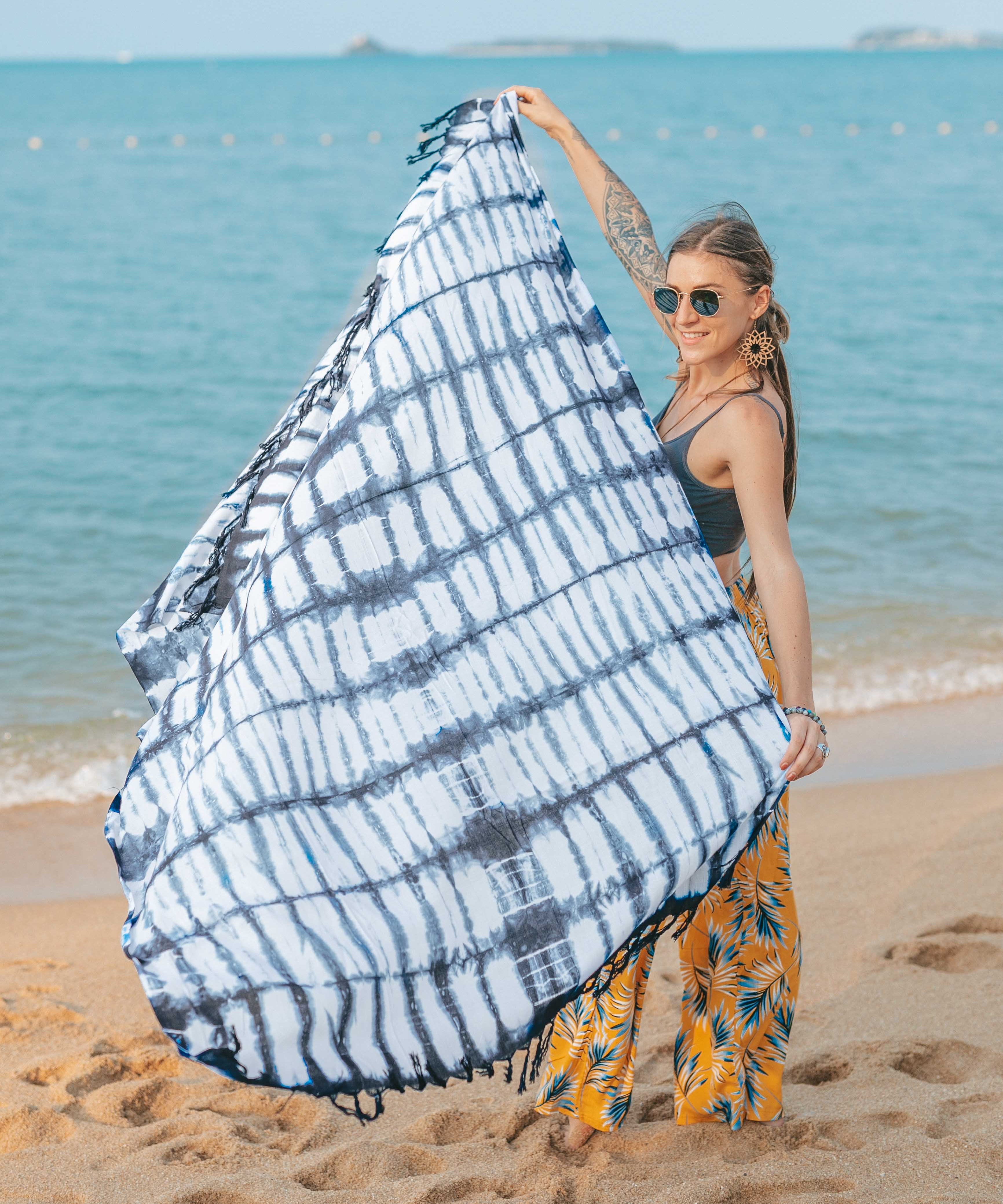 TIE DYE SARONG Elepanta Sarongs - Buy Today Elephant Pants Jewelry And Bohemian Clothes Handmade In Thailand Help To Save The Elephants FairTrade And Vegan