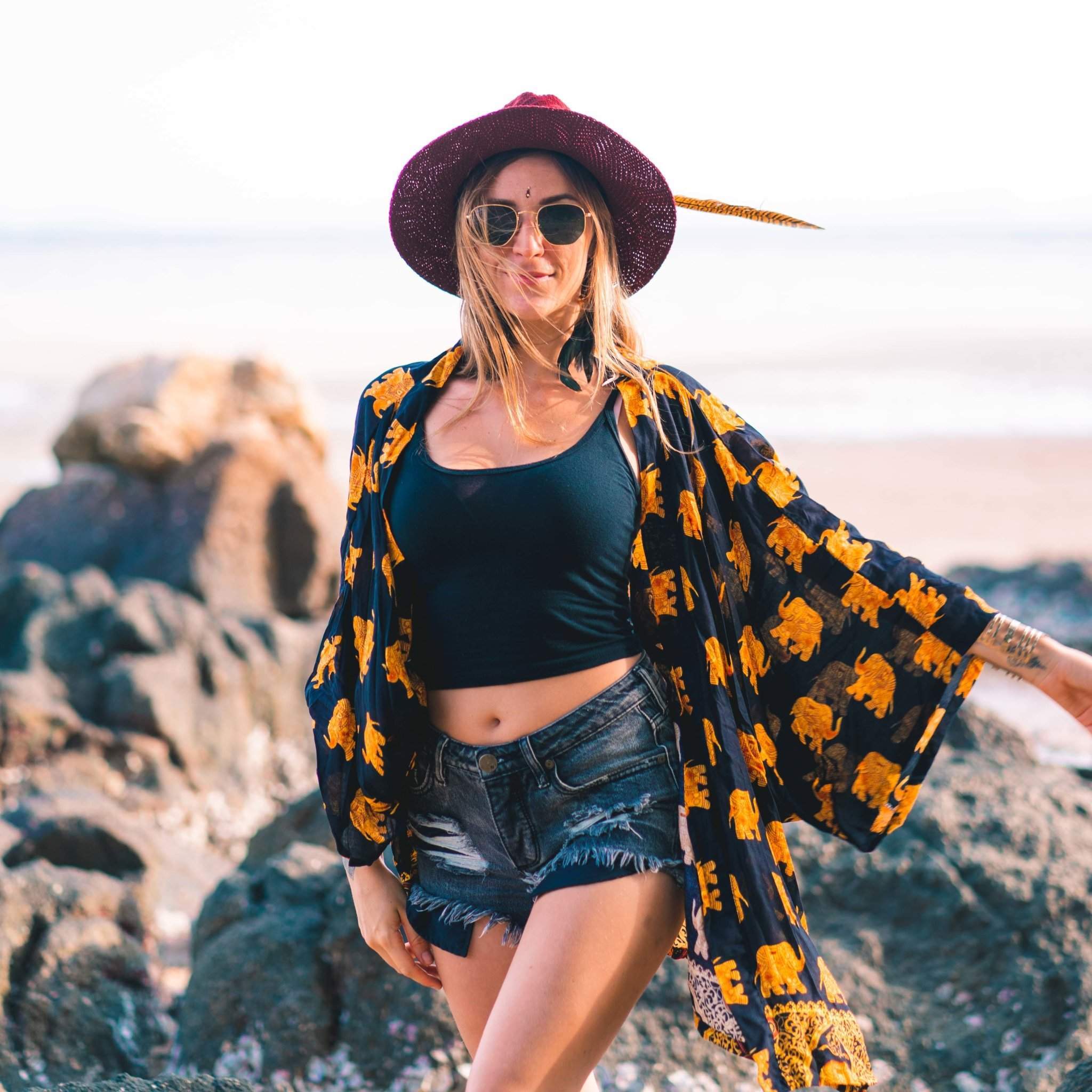 SAVANNA ELEPHANT KIMONO Elepanta Beach Kimono | Unisex - Buy Today Elephant Pants Jewelry And Bohemian Clothes Handmade In Thailand Help To Save The Elephants FairTrade And Vegan