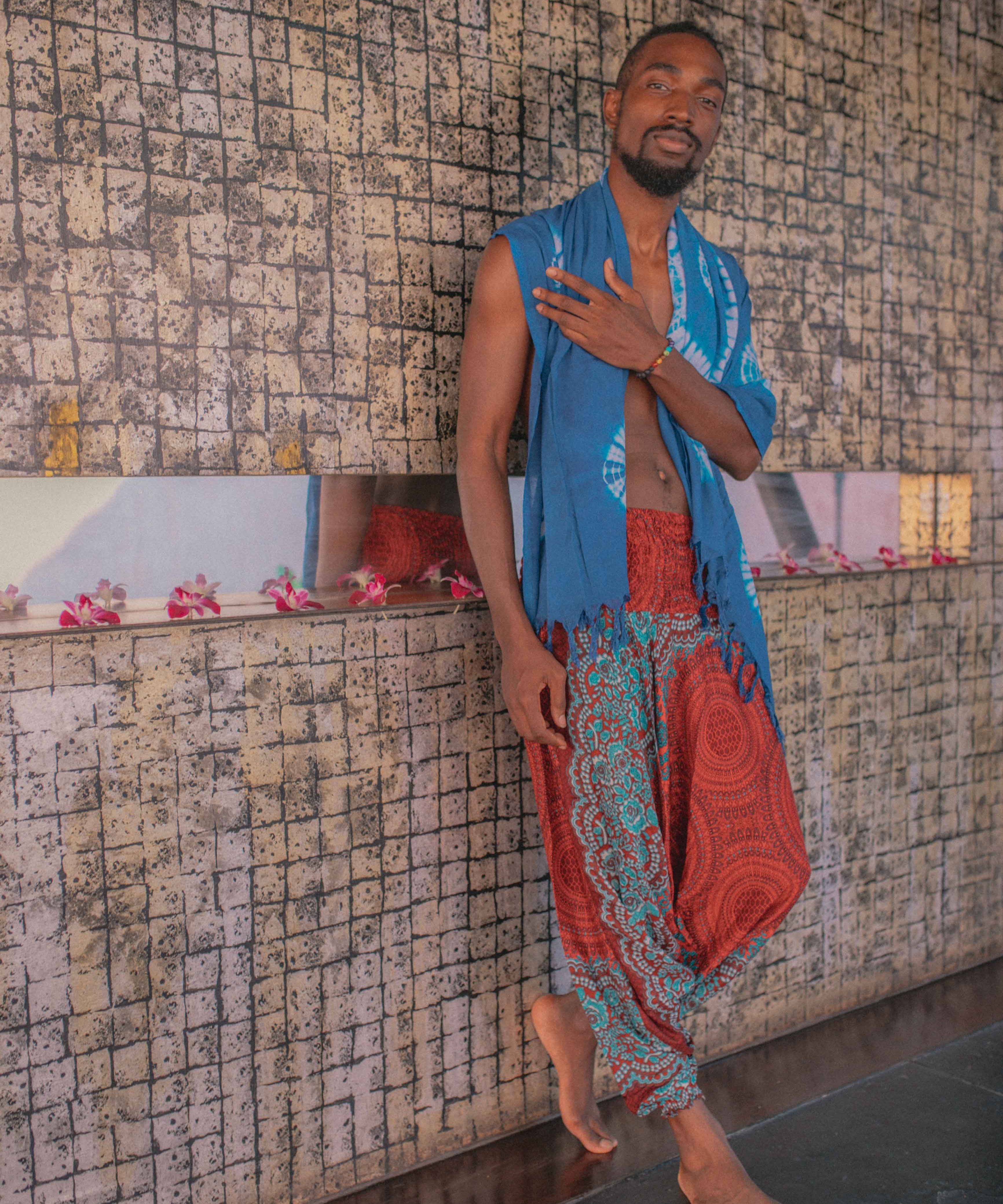 TIE DYE SARONG TOWEL - INDIGO Elepanta Beach Towel | Beachwear - Buy Today Elephant Pants Jewelry And Bohemian Clothes Handmade In Thailand Help To Save The Elephants FairTrade And Vegan