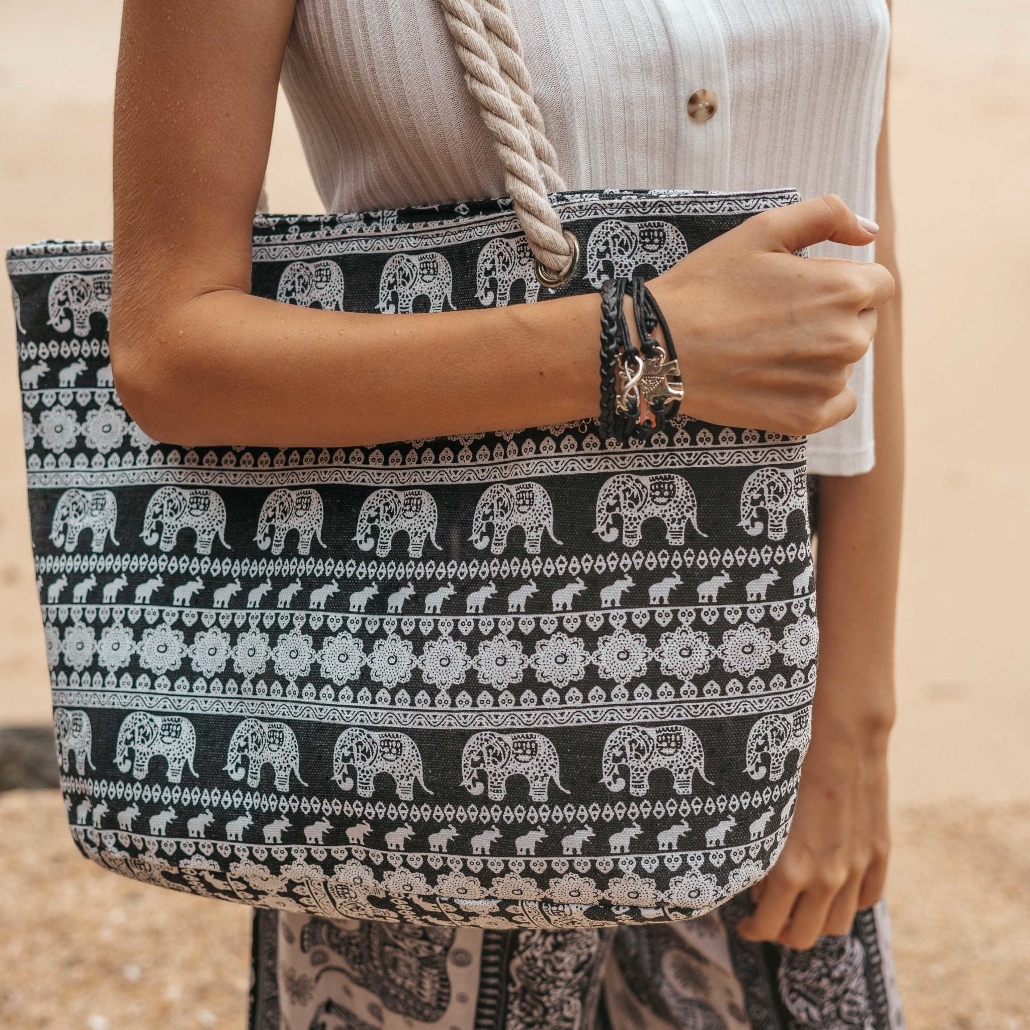 MALI BEACH BAG Elepanta Beach Bags - Buy Today Elephant Pants Jewelry And Bohemian Clothes Handmade In Thailand Help To Save The Elephants FairTrade And Vegan