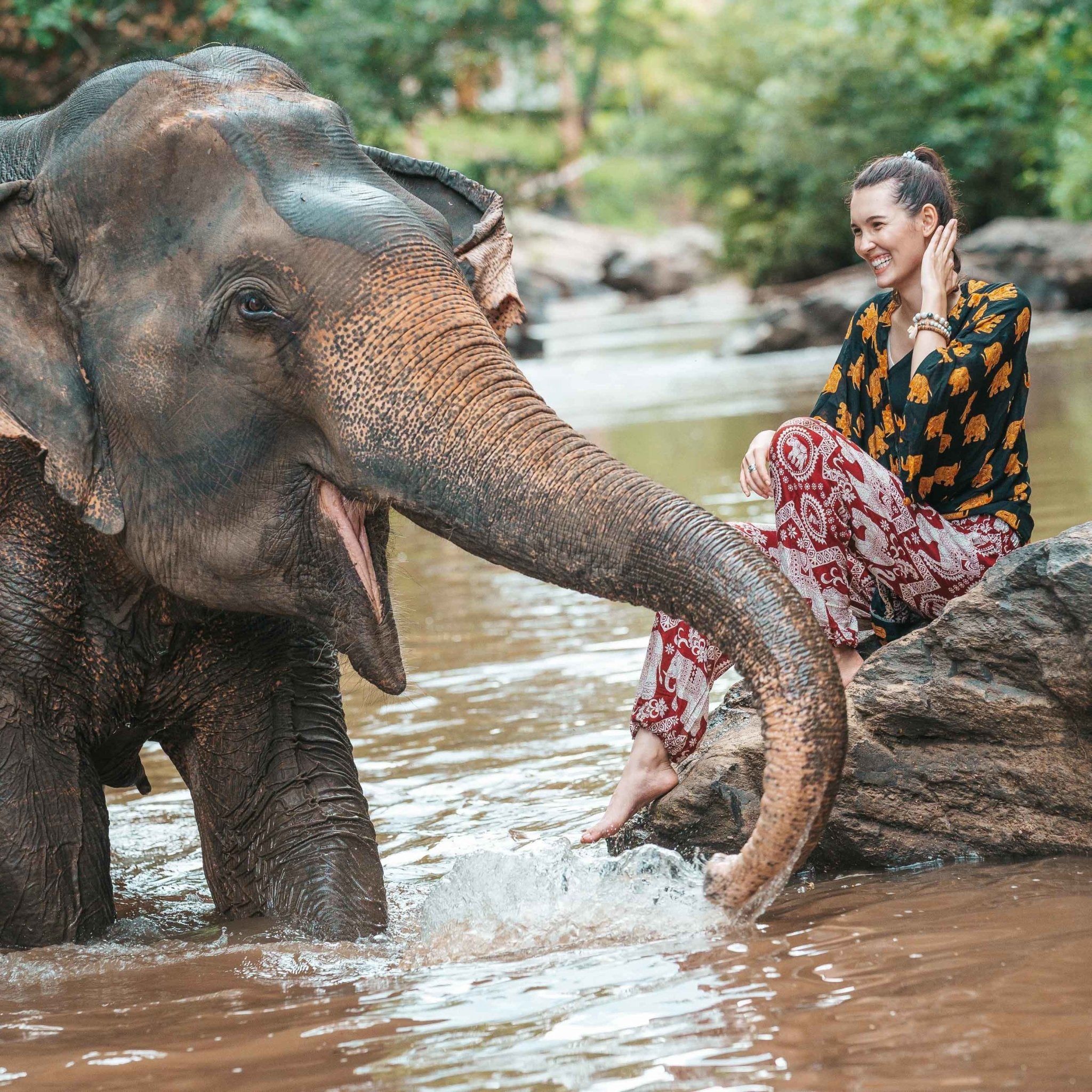 KRABI PANTS - Elastic Waist Elepanta Elastic Waist Pants - Buy Today Elephant Pants Jewelry And Bohemian Clothes Handmade In Thailand Help To Save The Elephants FairTrade And Vegan
