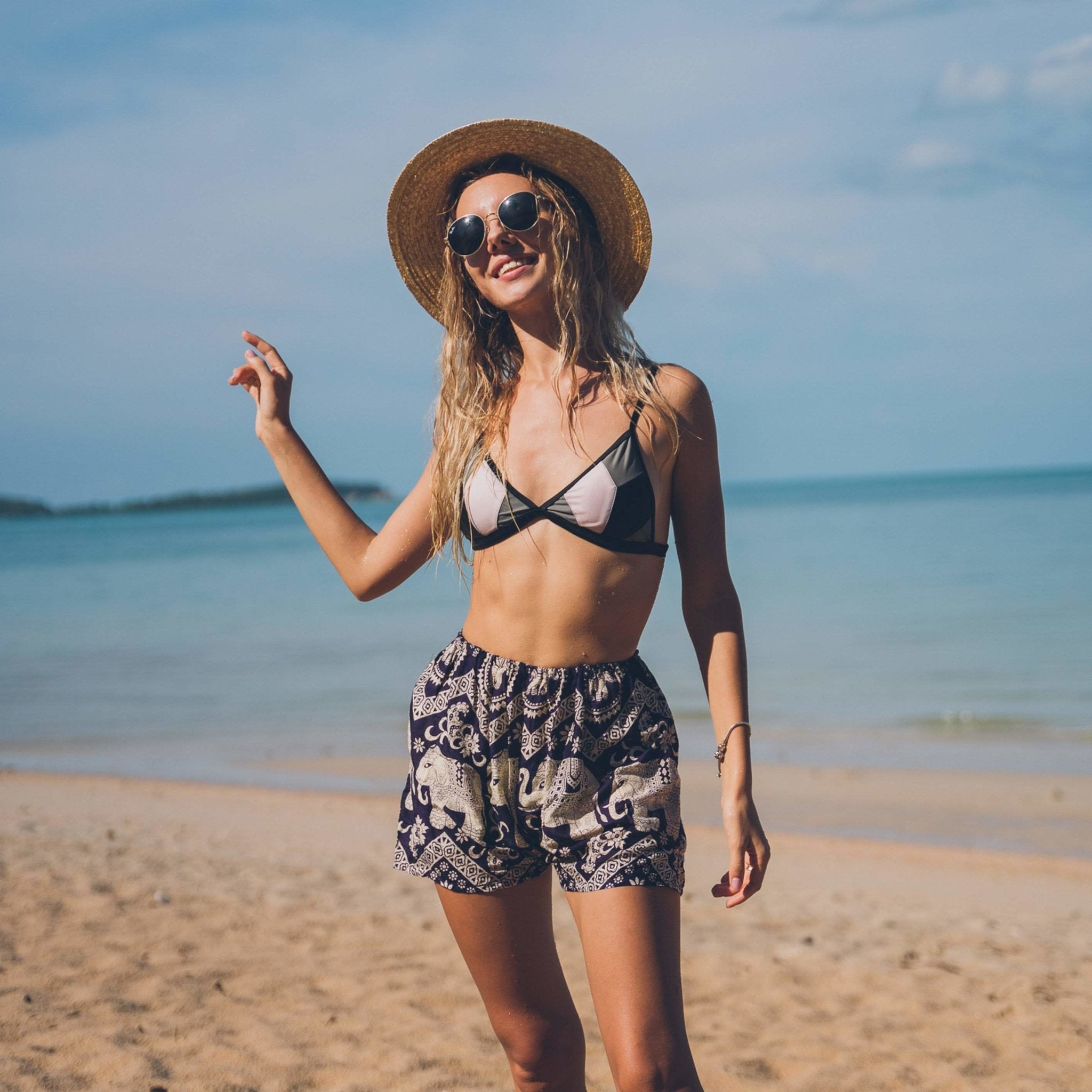 KRABI SHORTS Elepanta Women's Shorts - Buy Today Elephant Pants Jewelry And Bohemian Clothes Handmade In Thailand Help To Save The Elephants FairTrade And Vegan