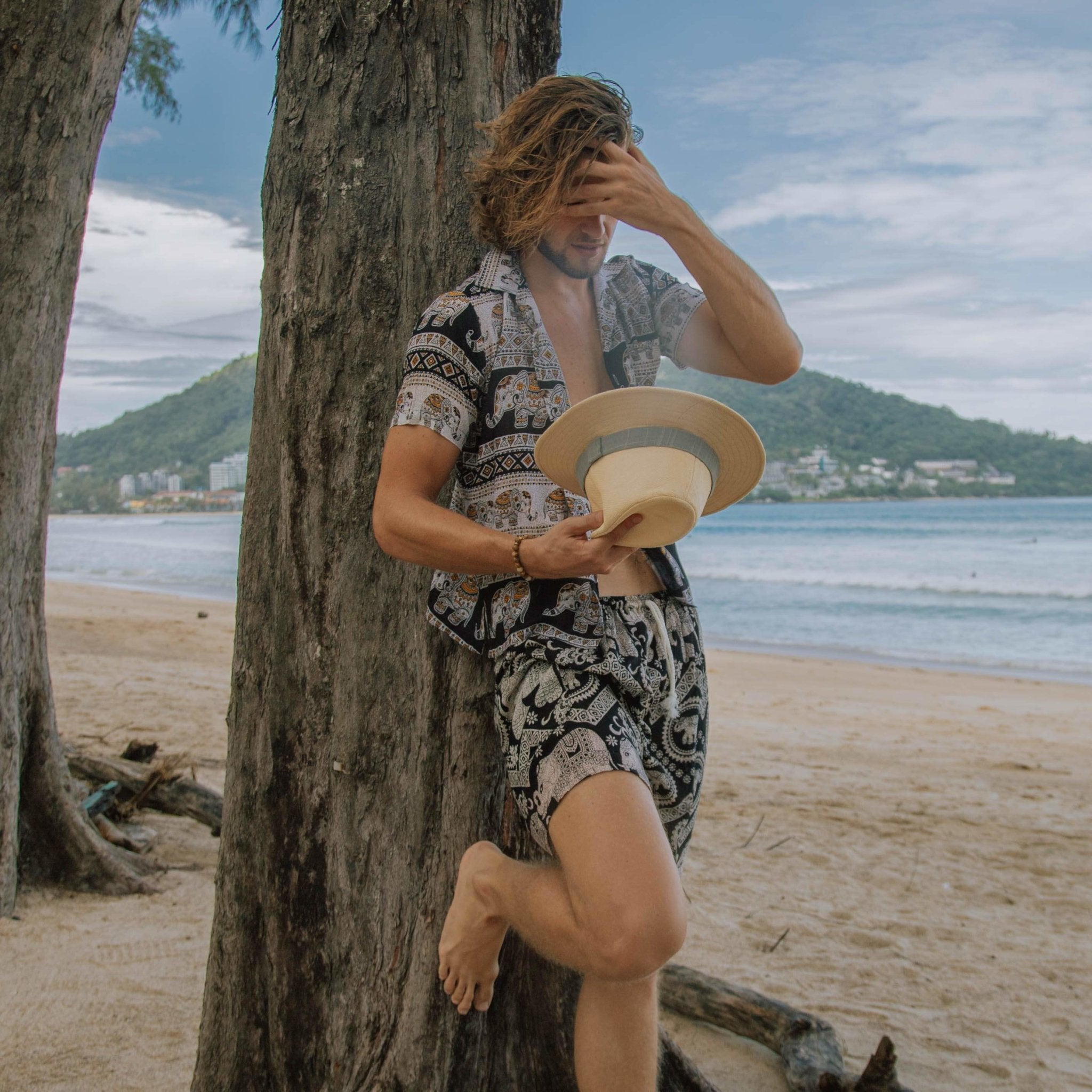 KRABI MEN'S SHORTS Elepanta Men's Shorts - Buy Today Elephant Pants Jewelry And Bohemian Clothes Handmade In Thailand Help To Save The Elephants FairTrade And Vegan